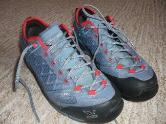 SALEWA - boty
