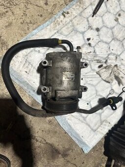 Klimakompresor Volvo XC90 2.4 D5 – THERMOTEC KTT090040