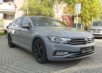 Volkswagen Passat Variant Business 2.0 TDI DSG 2022 R-Line