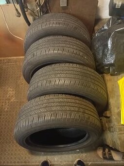 Sada letních pneumatik 215/55/R17
