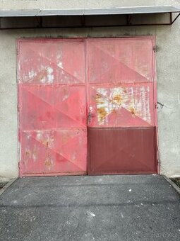dvoukridla plechova vrata 3x3m