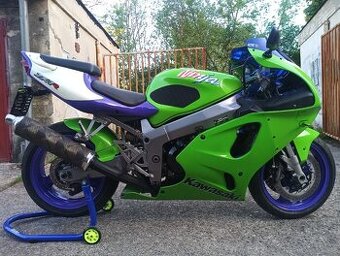 Kawasaki ZX7R
