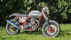 Moto Guzzi racer V7 II