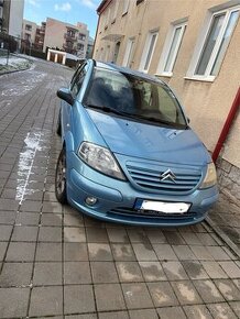 Citroën C3 1.4i, 65kw, benzín, automat, rok 2004, nová STK