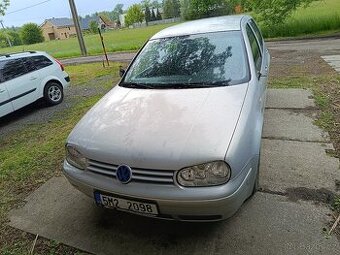 Golf 4 1.6 Benzín