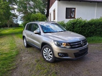 Volkswagen Tiguan 2.0Tdi Tažné kamera výhřev
