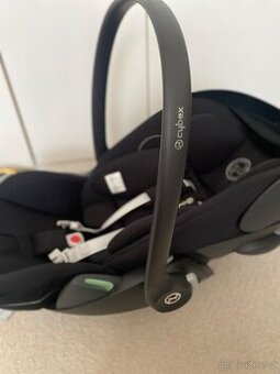 Cybex Cloud G i-size Moon Black