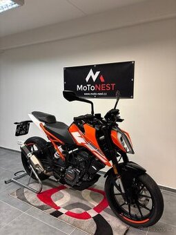KTM Duke 125