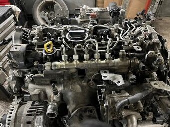 Motor Mazda SH01 vadná klikovka a výfu. vačka jinak ok 2014