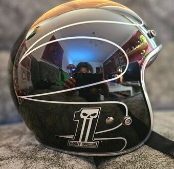 Helma harley davidson