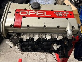 Prodám motor Opel 2.0 16V C20XE 110kw 150 koní