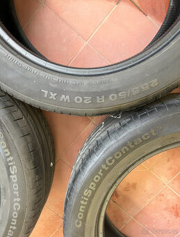 Letní pneu Continental 255/50 R20