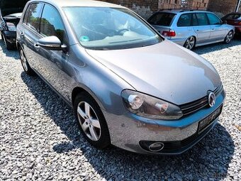 Volkswagen golf, 1.2 TSI 77kw, r.v: 12/2011,126000km, team.