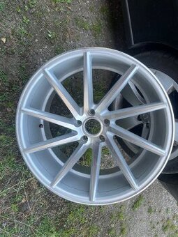 1ks ALU disku 10Jx20 ET40 5x112