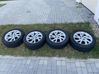 Prodám ALU kola z Toyoty Auris (2018) – 205/55 R16