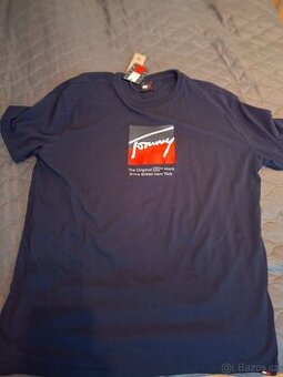 Tričko Tommy Jeans - 1