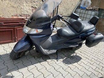 Suzuki burgman 400