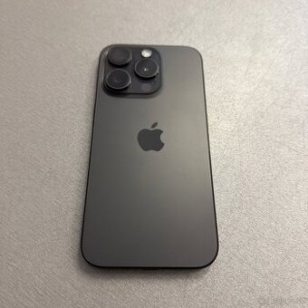 iPhone 15 Pro 256GB černý titan, jako nový, 100% baterie