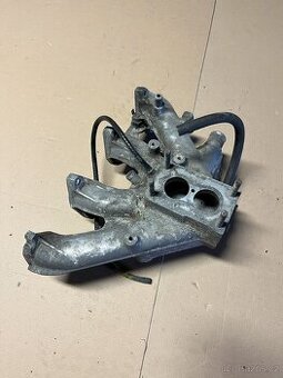 Sací potrubí BMW M10 E10 2002