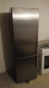 Lednice s mrazákem Gorenje HZS3369 - 1