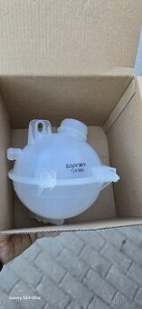 Vyrovnávací nádobka