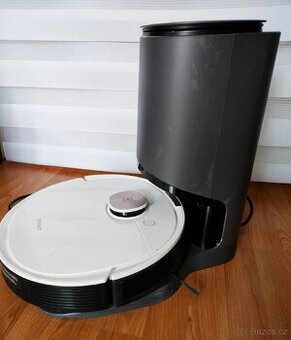 Robotický vysavač ECOVACS Deebot Ozmo T8