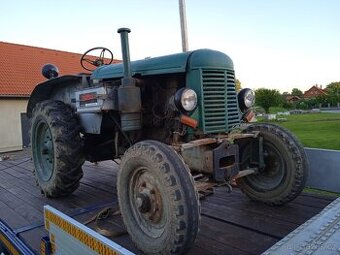 2 x traktor Škoda 30