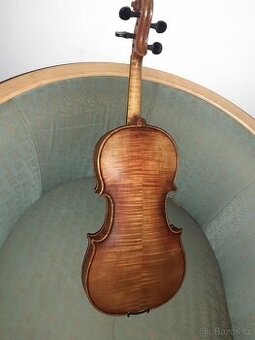 Staré housle- 4/4