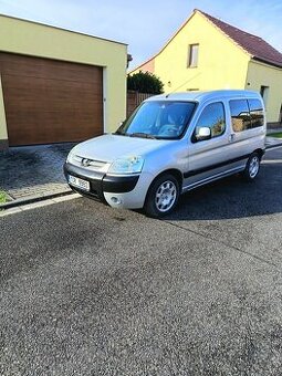 PEUGEOT Partner 1,6 benzín