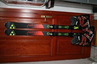 lyže Fischer Rc 4 178 cm , lyžiarky tecnica 47