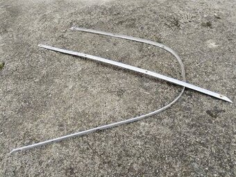 Hliníkové lišty na zadní blatník Jawa 50 Pionýr