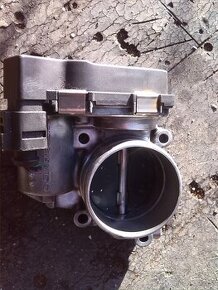 Škrticí klapka VW 06F133062B