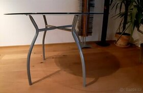 Jídelní stůl- židle - 1