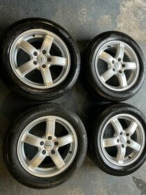 Letní sada 5x112 r16 215/55/16 Pirelli