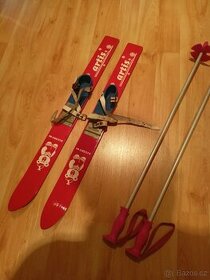 Dětské první dřevěné lyže