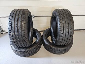 Nove pneu Michelin Pilot Sport 4 SUV R19