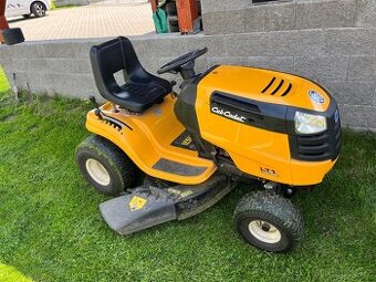 Zahradní traktor Cub Cadet LT1