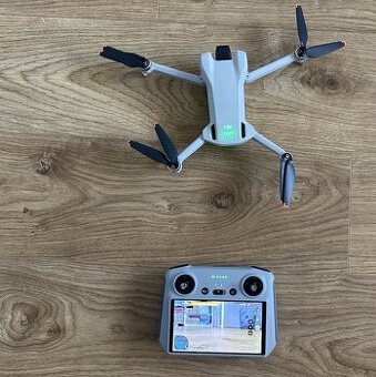 Zánovní DJI Mini 3 (DJI RC) EU Dotykové ovládání