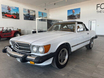 Mercedes-Benz 560 SL Veterán