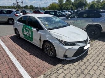 Corolla 09/2024 havarovaná