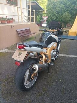 Yamaha FZ1
