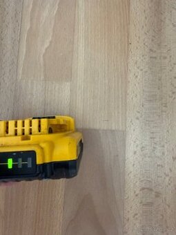 🔋 Baterie DeWalt 18V 2.0Ah Li-Ion - 1