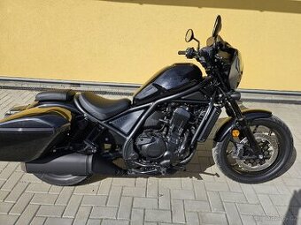 Honda rebel 1100 Touring - 1