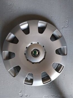 Poklice 15 Octavia originál 3ks,1UO601147G