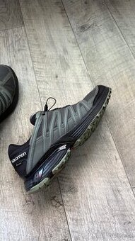 Salomon - 1