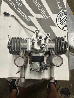 40 cc twin stringer