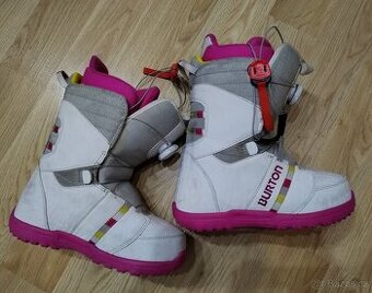 Boty na snowboard Burton vel. 38
