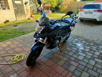 Honda NC700X 35 kw A2 + brašny, padací rám a kufr