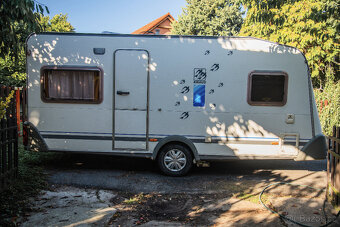 Karavan Knaus azur 450tf pro 2-4, 2004, Mover, Solár 280Wp