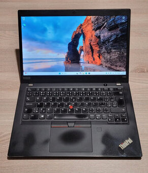 Lenovo, i7-8565u 4/8x 4,60GHz, 16GB DDR4, 256G BSSD, bat. 4h